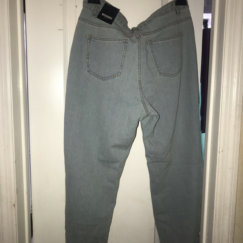 MISSGUIDED MOM JEANS US SIZE 10